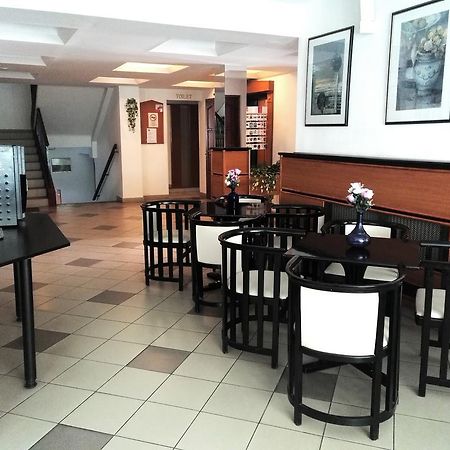 Hid Hotel Будапеща Екстериор снимка